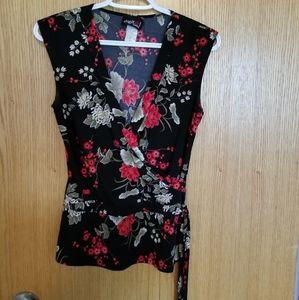 Women's floral Digital Clothing blouse size small